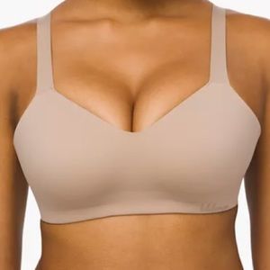 Lululemon Hold True Bra